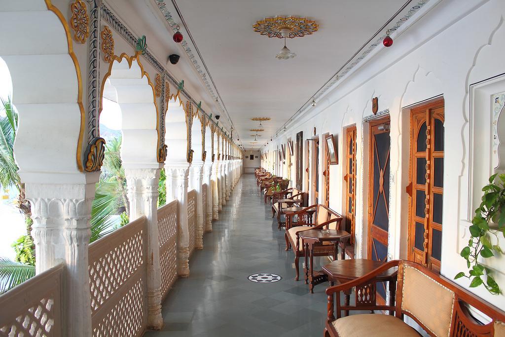 Hotel Pushkar Palace Extérieur photo